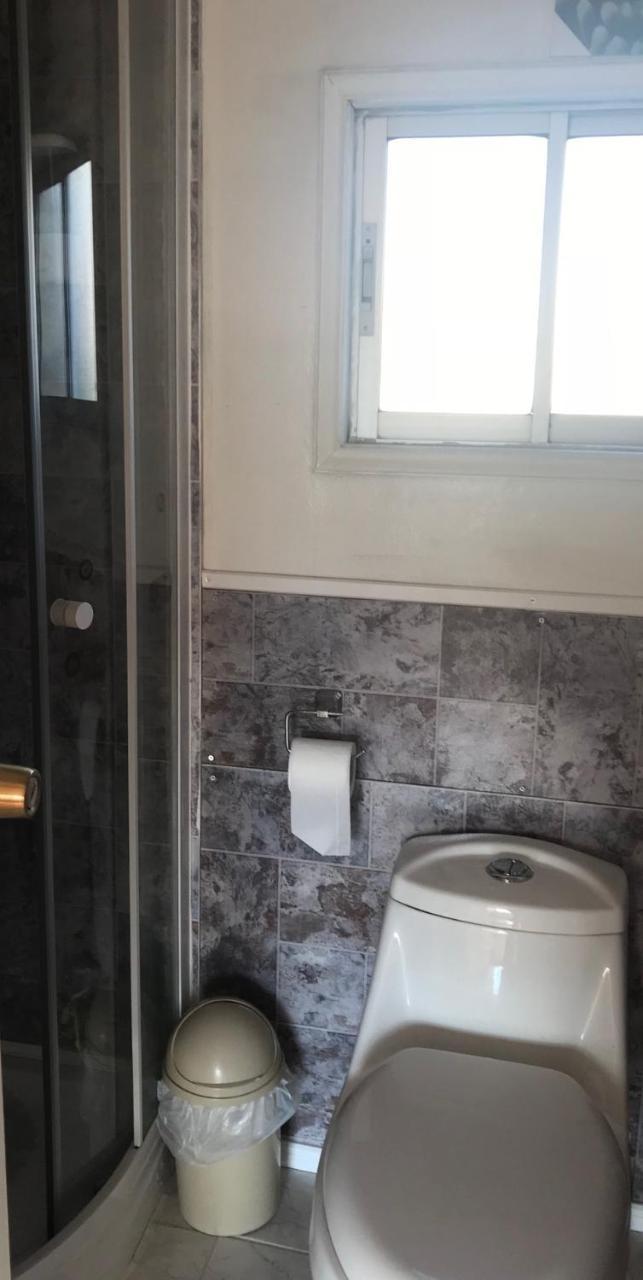Hostal Patagonia Marmol Coyhaique Bagian luar foto