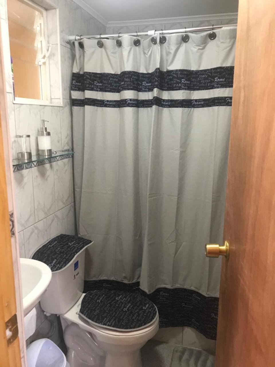 Hostal Patagonia Marmol Coyhaique Bagian luar foto