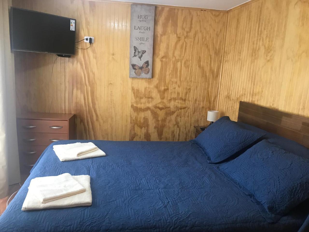 Hostal Patagonia Marmol Coyhaique Bagian luar foto