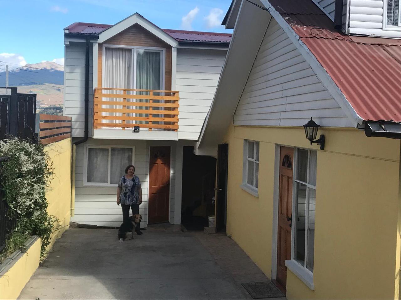 Hostal Patagonia Marmol Coyhaique Bagian luar foto